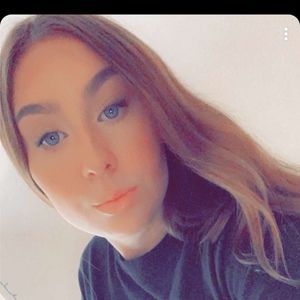 Meet your Posher, Ashleigh